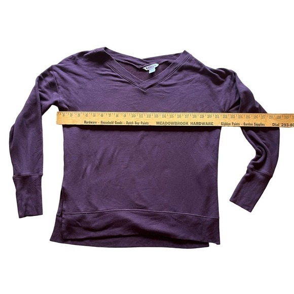 Athleta womens purple pullover sweater/top. Size Small. - Picture 6 of 7